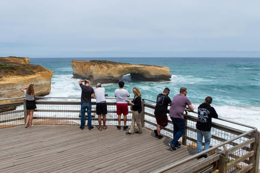 Melbourne: Great Ocean Road Extended–Top Stops&London Bridge - Chocolaterie Morning Stop, Coffee Up, Then Coast Views