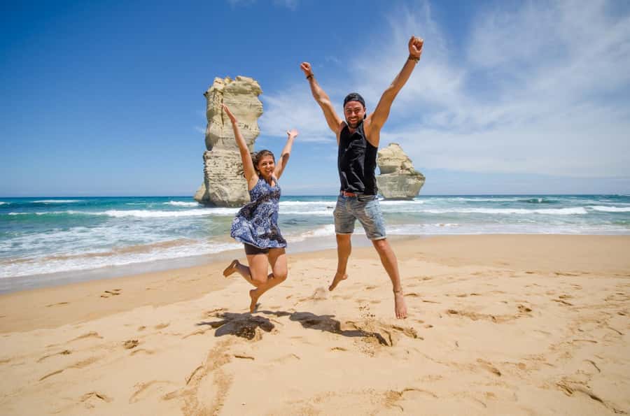 Melbourne: Great Ocean Road & Rainforest Trip - The Memorial Arch: the WWI pause that makes the road meaningful