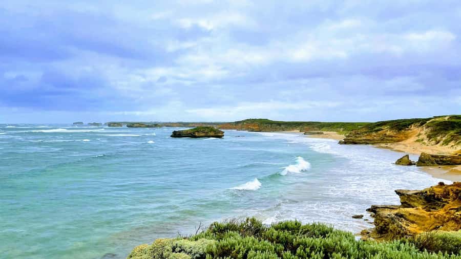 Melbourne: Great Ocean Road to 12 Apostles via the Coastline - Photography, Weather, and Comfort Tips for This Route