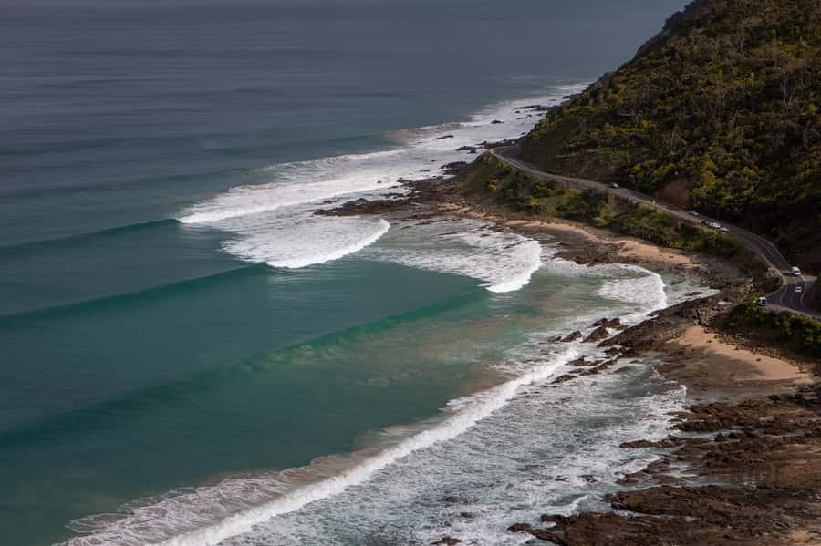 Melbourne: Great Ocean Road & Wildlife Tour for Backpackers - Twelve Apostles first: boards, cliffs, and a head start on the crowds