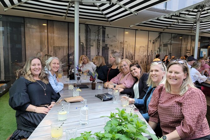Melbourne: Hidden Bar and Cocktail Tour - Finger Food or Pizza, and Why It’s Smart for a Cocktail Tour