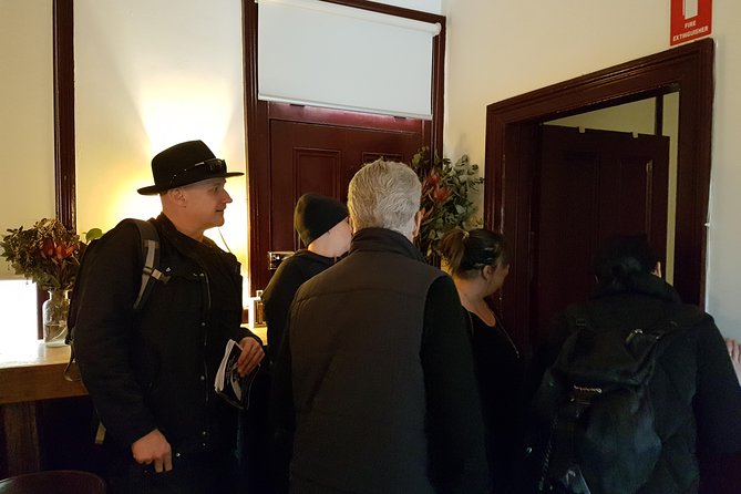 Melbourne Historical Walking Tour: Crime, Gangsters & Lolly Shops - Price and value: why $35.86 makes sense for this format