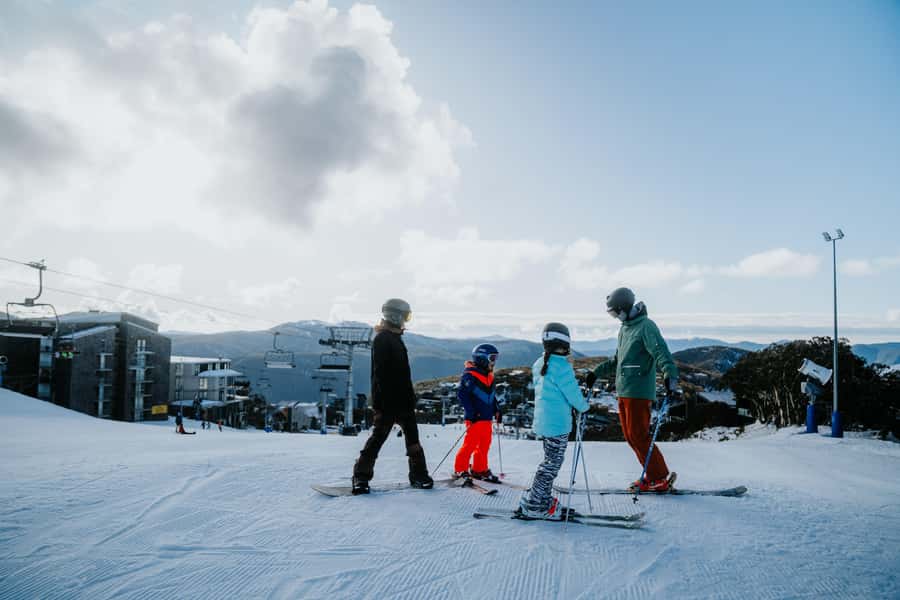 Melbourne: Mt Buller Snow Tour-Save on Hire & True 5 Hrs Fun - A fast, early start that turns travel into snow time