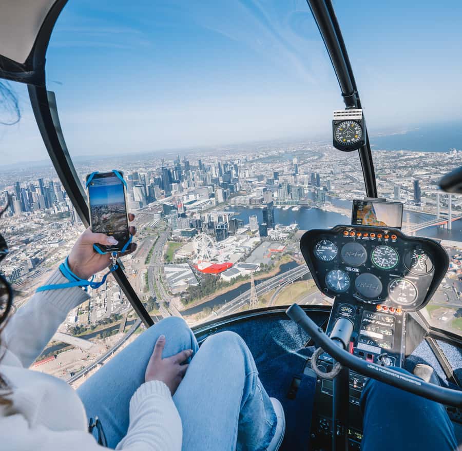 Melbourne: Private City Skyline and Bay Helicopter Ride - Where you meet: Hangar 81 at Essendon Fields
