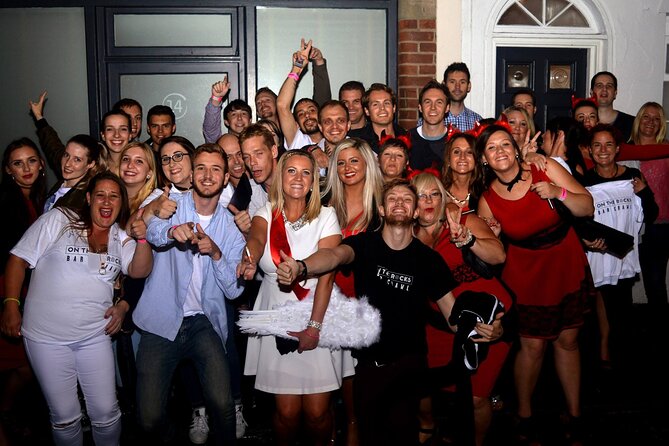 Melbourne Pub Crawl - Meeting at Wax Music Lounge and the 5-hour rhythm