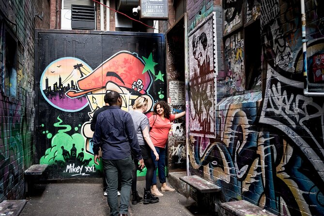 Melbourne’s History with a Drink Tour - Guide energy, small-group vibe, and how to get the most out of it