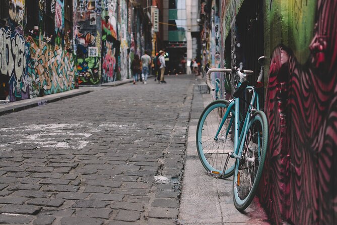 Melbourne's True Crime Tour - More than murders: robbery, exorcisms, and Victorian detective vibes