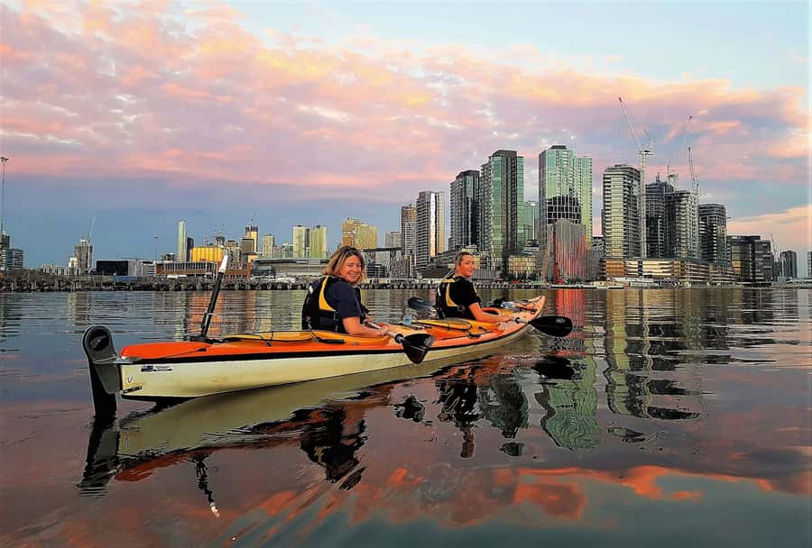 Melbourne: Sunset Kayak Tour with Dinner - Sunset Kayaking on the Yarra, and Why This Timing Works