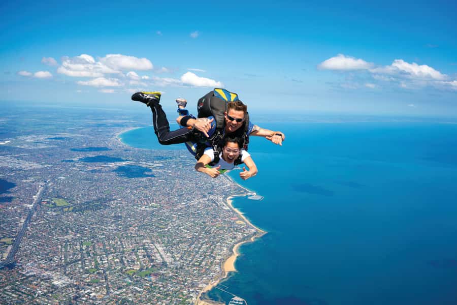 Melbourne: Tandem Skydive Experience over St. Kilda Beach - Weather delays happen, so book with a little breathing room