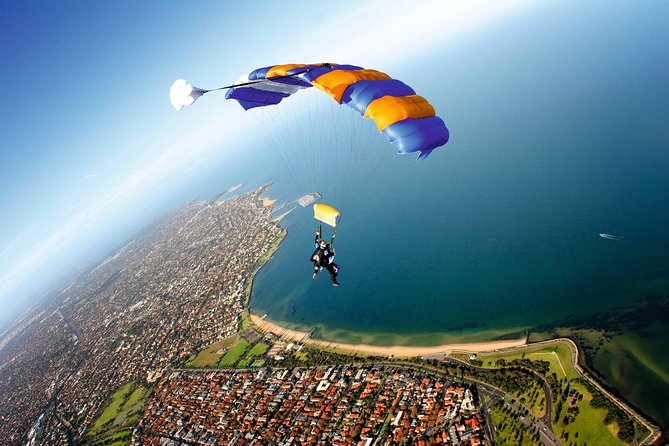 Melbourne: Tandem Skydive Experience over St. Kilda Beach - Melbourne CBD in one sky, St Kilda in the next