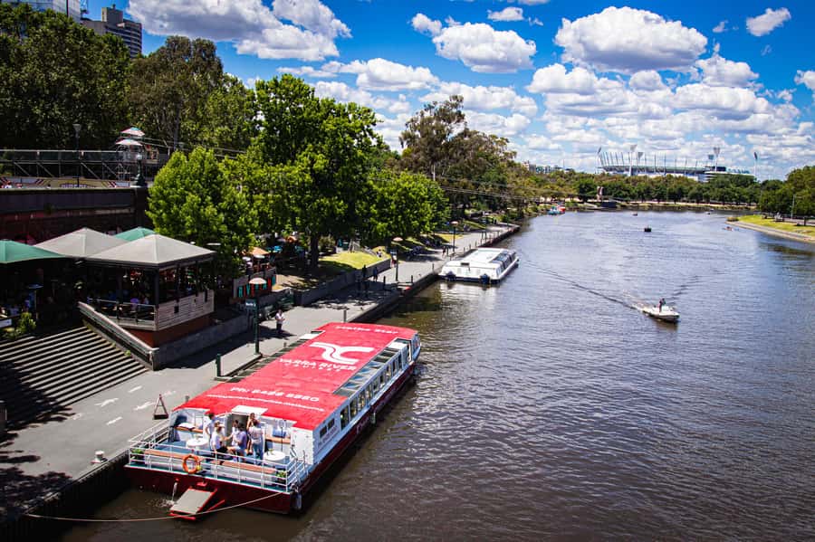 Melbourne: Yarra River Sightseeing Cruise - Live onboard commentary that turns views into context