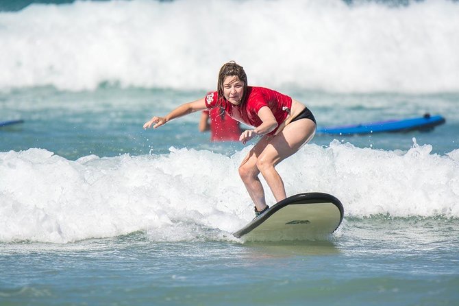 Merrick's Noosa Learn to Surf: 2 Hour group surfing lesson - Start at Merrick’s, then get down to the sand