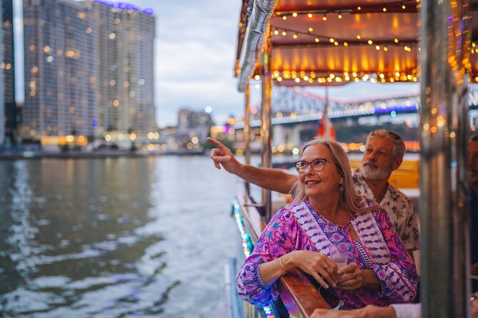 Midday Sightseeing Cruise: 12.30pm-2pm (90min) - Onboard coffee shop and licensed bar: choose your vibe