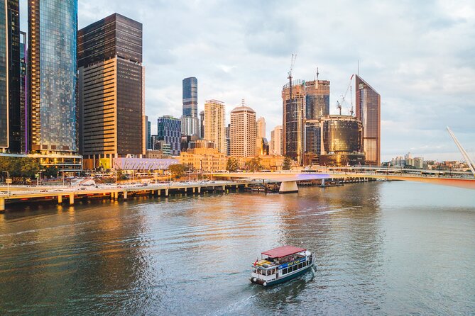 Midday Sightseeing Cruise: 12.30pm-2pm (90min) - Meeting point at South Brisbane: where to start your river loop