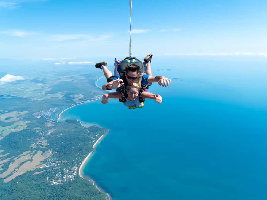 Mission Beach Tandem Skydive Experience - Getting to Mission Beach from Cairns without turning it into a project