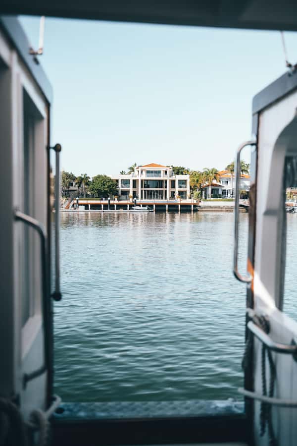 Mooloolaba: Canal Cruise with Commentary - The Mooloolaba canals are the quick way to see the Sunshine Coast side