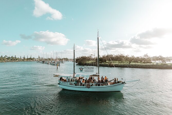 Mooloolaba Sunset Cruise with Live Music - Who this sunset cruise is best for