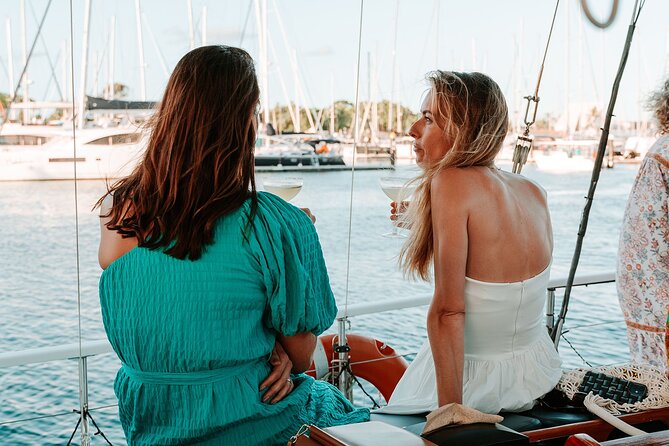 Mooloolaba Sunset Cruise with Live Music - The boat, the vibe, and the small-group advantage
