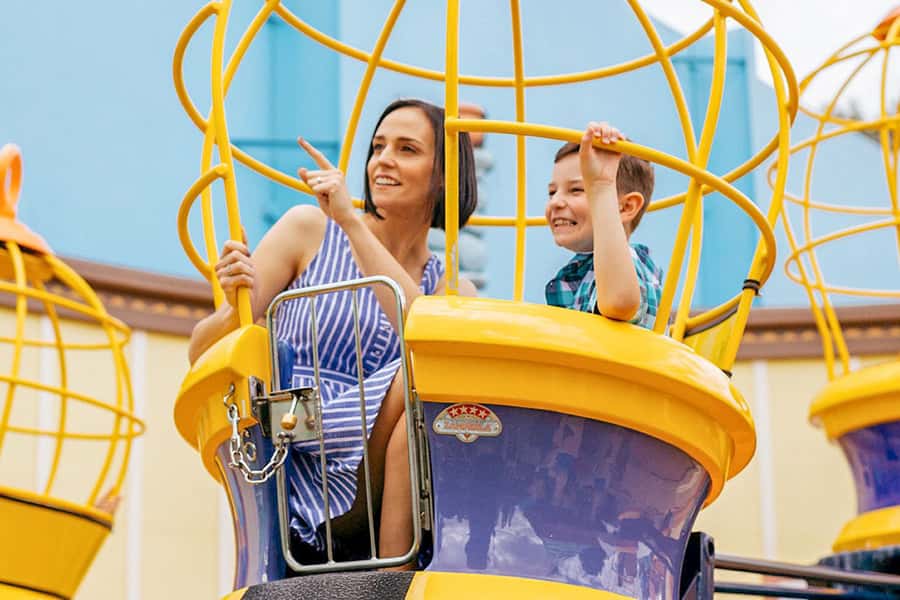 Movie World, Sea World, Wet’n’Wild & More - 5 Day Pass - Money and Logistics: What You Pay, What You Don’t