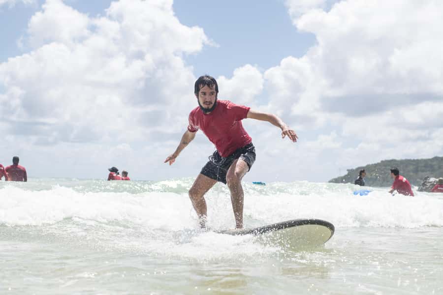 Noosa Heads - 2-Hour Surf Lesson with Expert Instructors - Who You Might Be Surfing With: Coaches, Competition Energy, and Patience