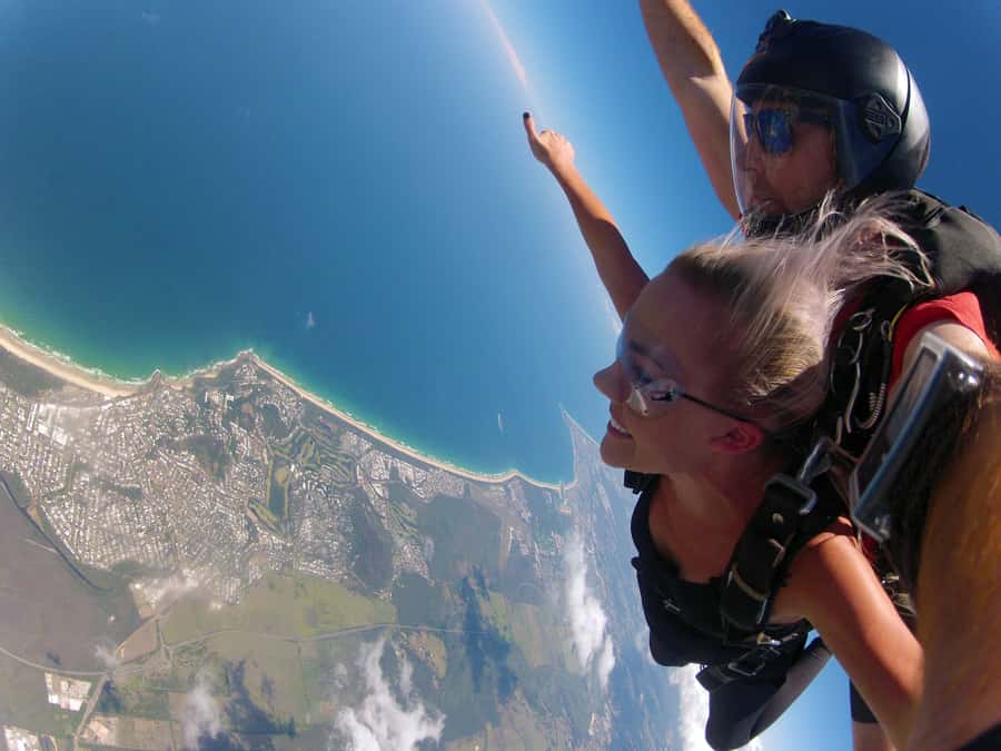 Noosa: Tandem Skydive Experience - Sunshine Coast Airport check-in: where you go and why it helps