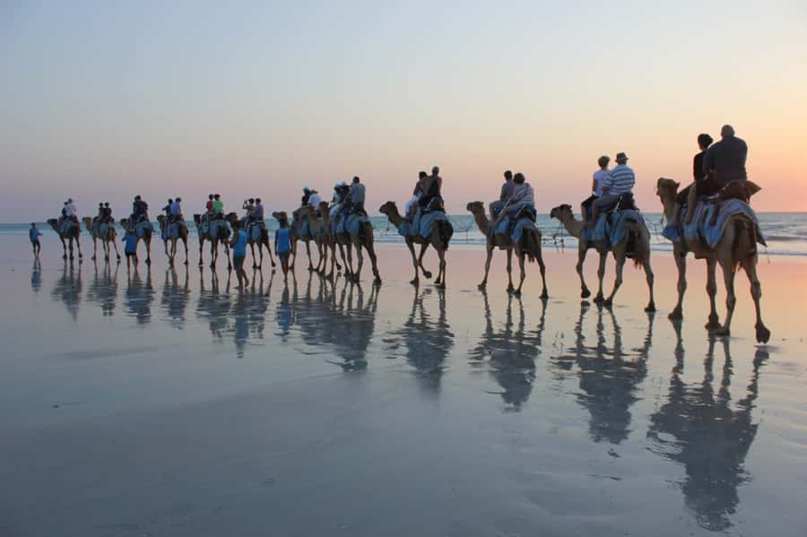 North of Rocks on Cable Beach: 1-Hour Sunset Camel Ride - Getting There: North of the Rocks and Blue Camels