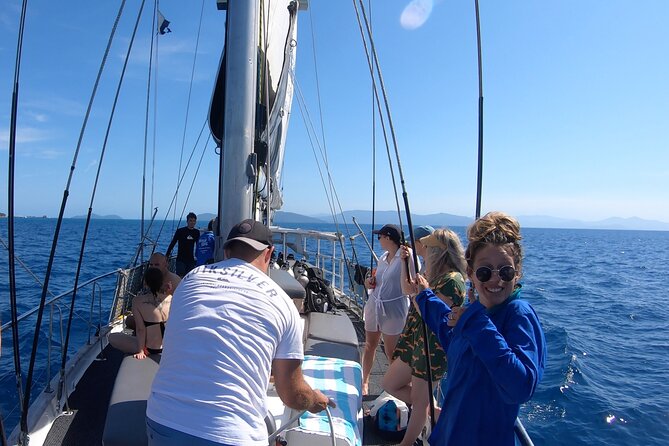 Ocean Free 25 guest Great Barrier Reef & visit Green Island Tour - Reef time at Pinnacle Reef: snorkeling that works for first timers