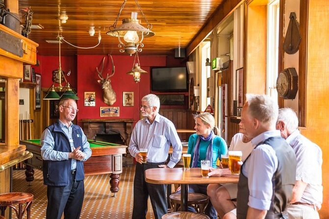 Old Hobart Pub Walking Tour - Reading the waterfront: old shoreline and building details