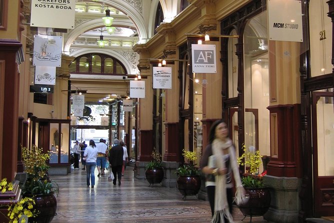 Original Melbourne Lanes and Arcades Walking Tour - Pace and Comfort: Shoes, Weather, and Hearing Clarity
