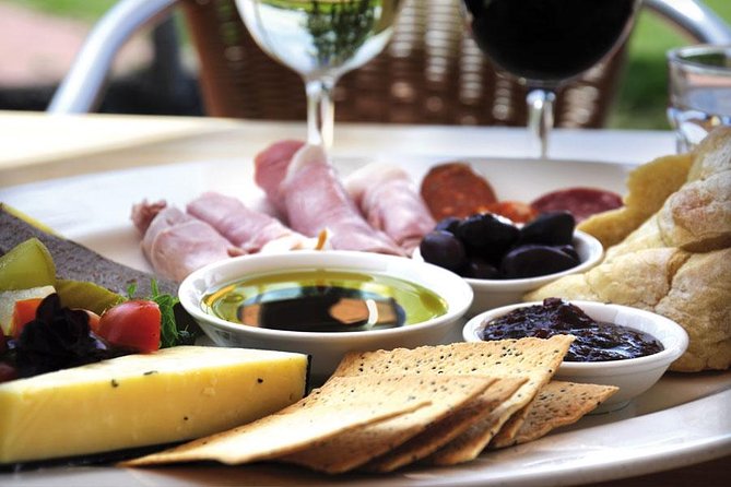 Out For The Afternoon - Half Day of Indulgence in the Swan Valley - Guildford at the start: a calm warm-up before you taste