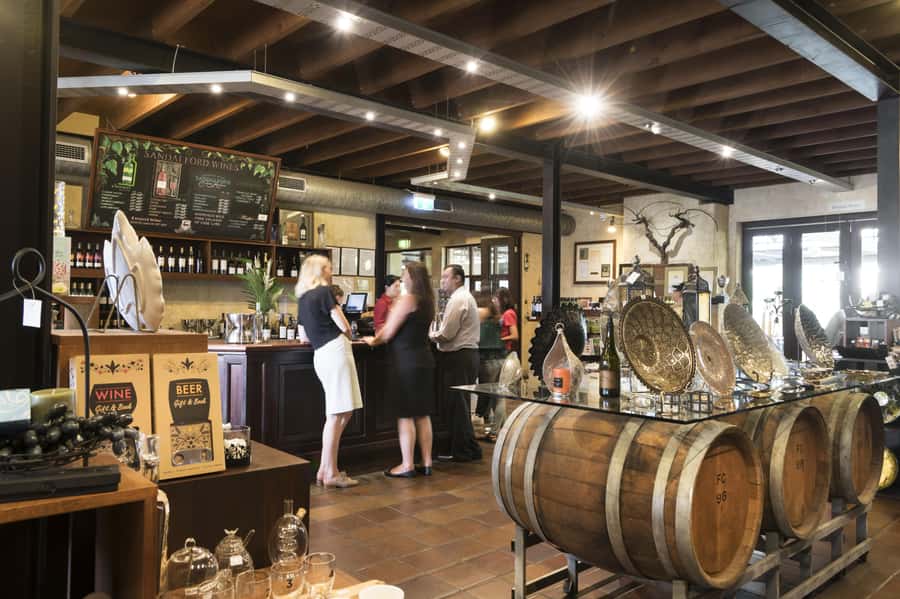Perth: Full Day Swan Valley Cruise & Wine Tasting With Lunch - From Captain Cook Cruises to the Swan River, right on schedule