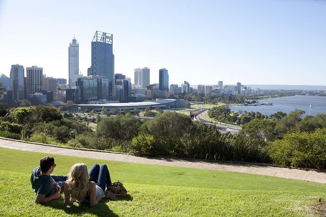 Perth Hop-On Hop-Off Bus Tour - Timing Reality Check: Last Return Buses and the Traffic Wild Card