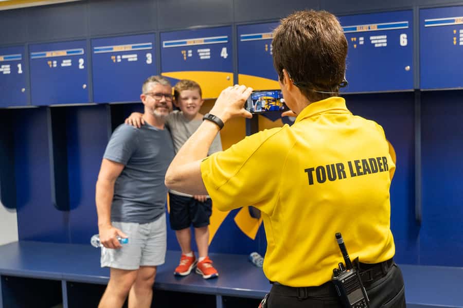 Perth: Optus Stadium Guided Tour - Inside the inner sanctum: change rooms, lockers, and coaches spaces