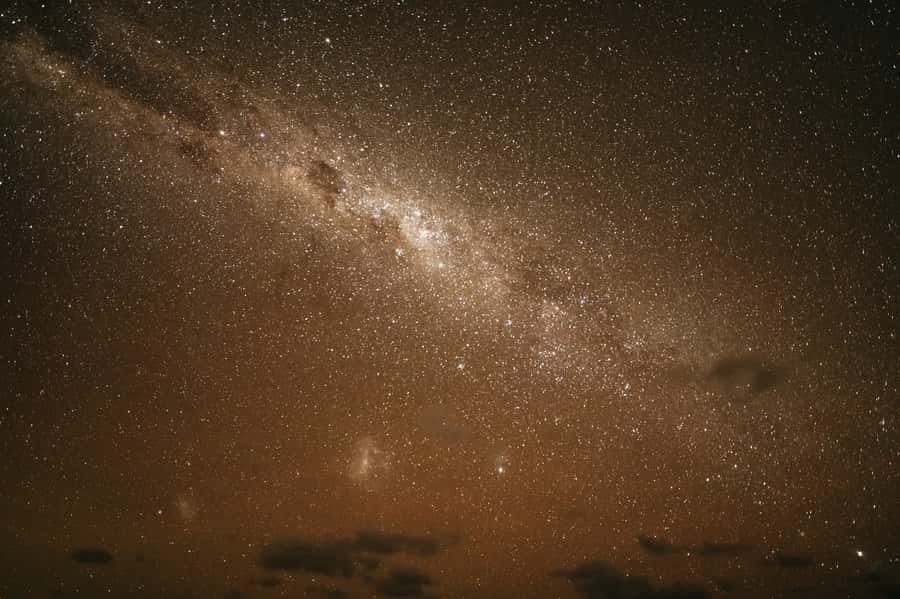 Perth: Pinnacles Desert Sunset & Stargazing with Dinner - Sunset Over the Indian Ocean: The Golden Hour That Makes the Day Click