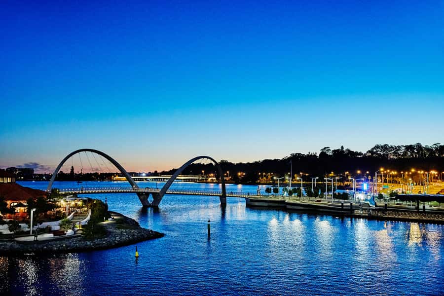 Perth: Swan River Dinner Cruise - Boarding, Seating, and the Onboard Layout That Affects Your Night