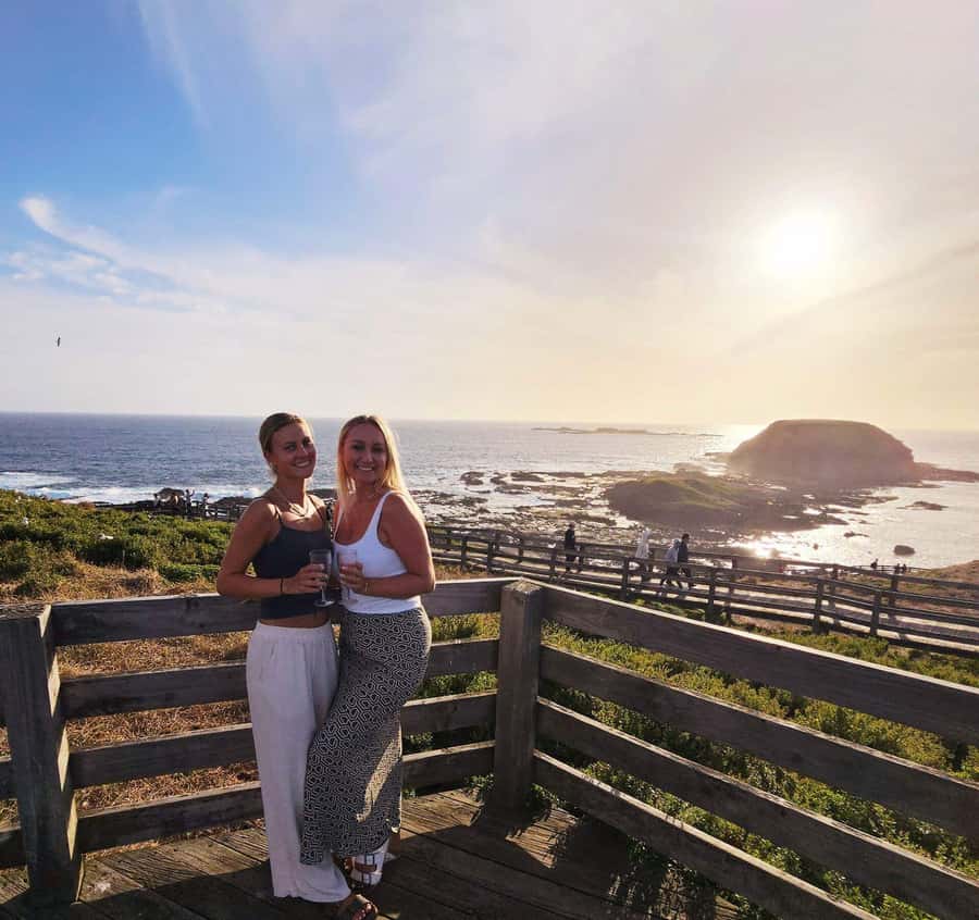 Phillip Island: Golden Hour Penguin Express Tour - Who should book, and who might skip it?