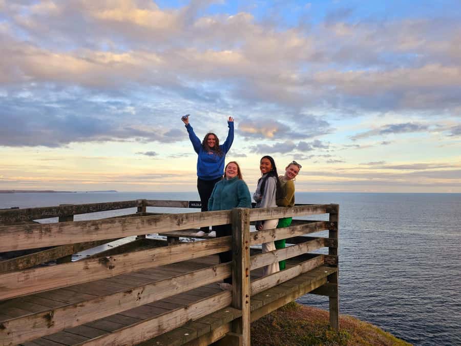 Phillip Island: Golden Hour Penguin Express Tour - Pickup and Cowes: the calm start before the wildlife