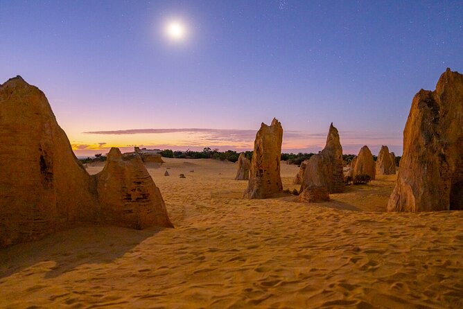 Pinnacles Sunset Stargazing Dinner Experience Small Group Tour - A 9-hour desert-to-stars day that starts in Perth
