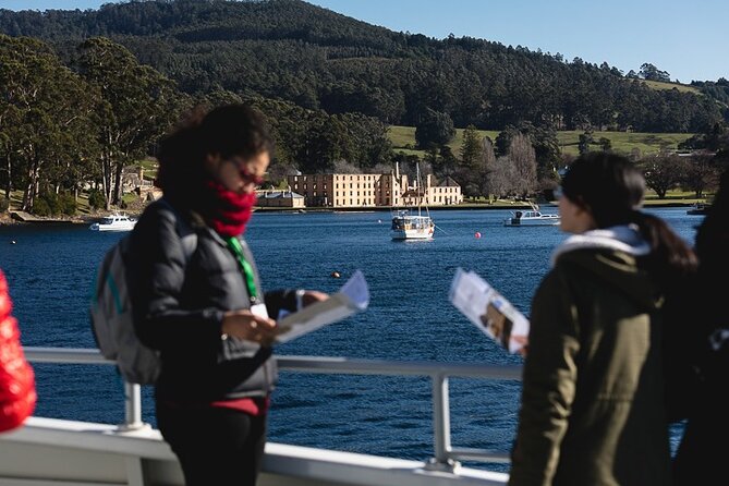 Port Arthur Full-day Guided Tour with Harbour Cruise and Tasman National Park - The drive out of Hobart: Richmond bridge photos and Tasman Peninsula lookouts