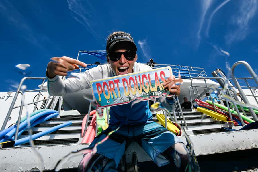 Port Douglas: Outer Barrier Reef Snorkel and Dive Options - Second reef stop with lunch and interpretive reef talk