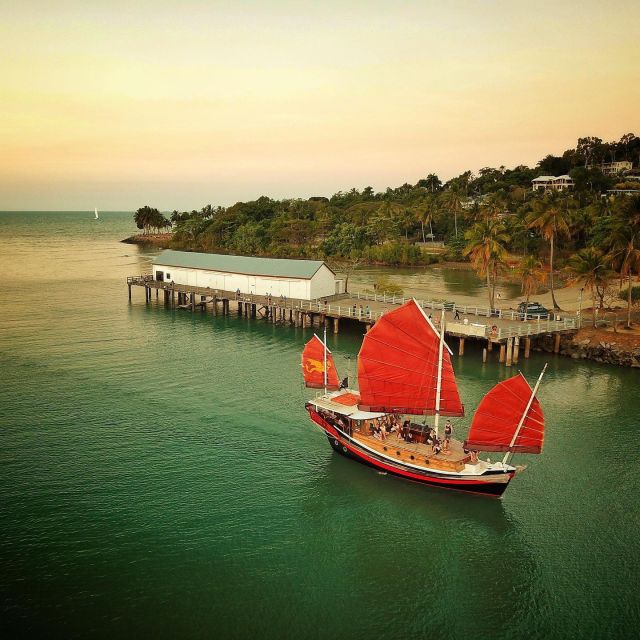 Port Douglas: Sunset Cruise on a Chinese Shaolin Junk Ship - Wildlife moments in the Coral Sea waters