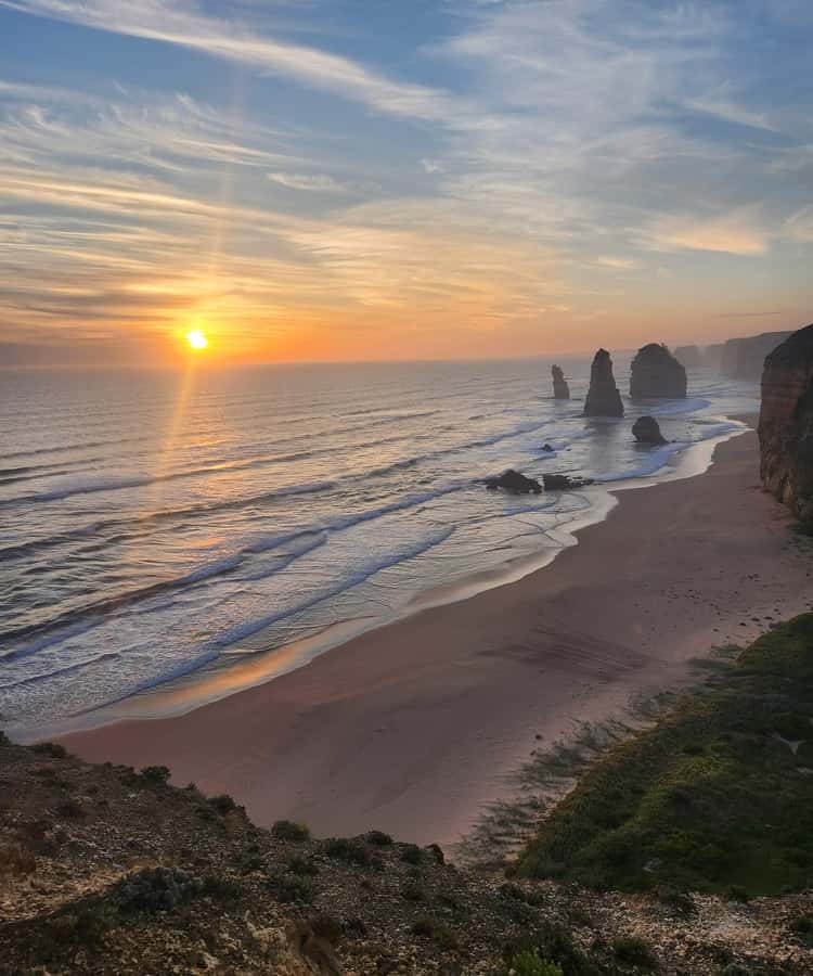 Premium Great Ocean Road Reverse Tour 13Pax Max Hotel PickUP - Twelve Apostles first, plus Razorback and Gibson Steps