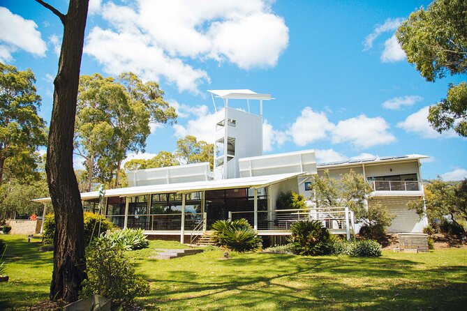 Premium Hunter Valley Wine Tour with Lunch from Sydney - The best part of the day: the guides