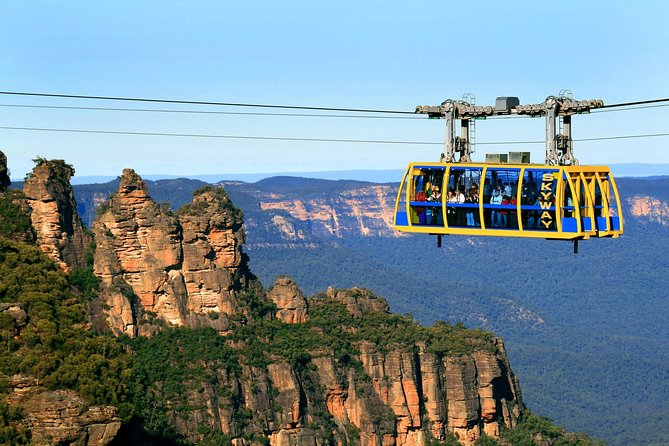 PRIVATE Blue Mountains tour & Koalas, Kangaroos, Cruise plus more - Echo Point and the Three Sisters, where the photos actually make sense