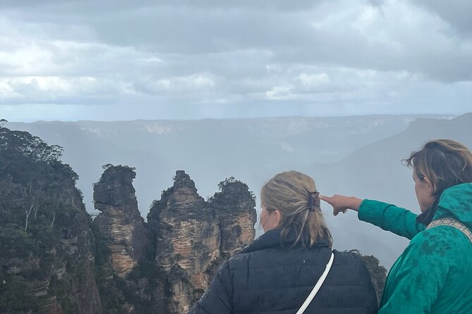 Private Blue Mountains Tour | Waterfalls, Koalas & Views - Wentworth Falls Undercliff Track: waterfall views with a short-hike feel