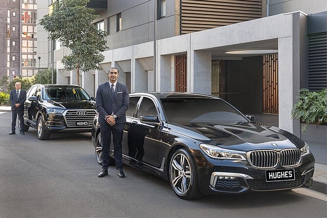 Private Chauffeured Airport Departure Transfers in Sydney - Why a private SYD departure feels easier than public transport with luggage