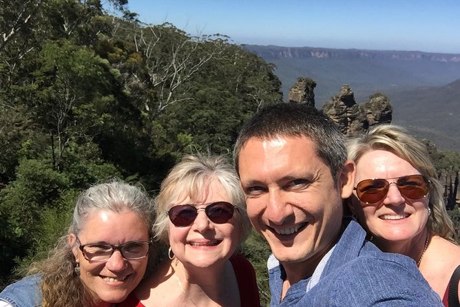 Private Guided Tour: Blue Mountains Tour from Sydney - Scenic World rides for a viewpoint you cannot fake