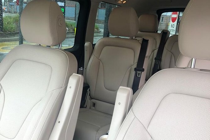 Private Transfer from Sydney Airport to Sydney (CBD)Hotel or Port - Sydney Airport arrival done the easy way
