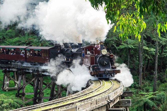 Puffing Billy And Healesville Sanctuary Scenic Tour - Melbourne to the Dandenong Ranges: how the day starts