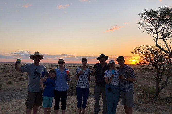 Rangelands Rifts and Sunset Tour Winton - What to pack for an outback evening that lasts about three hours